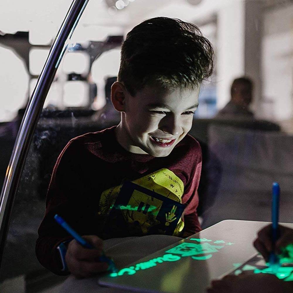 Glow Pad - Magická světelná kreslící tabulka